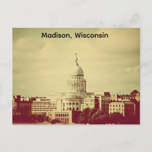 Madison Wisconsin the Capitol  Postcard