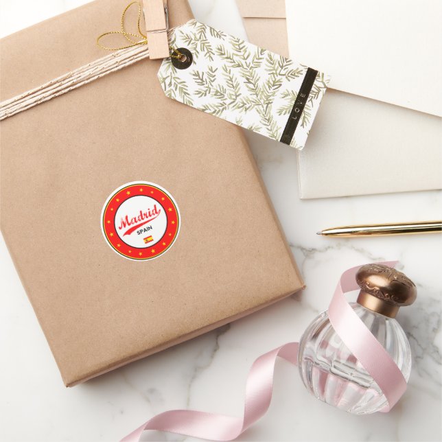 Madrid Classic Round Sticker (Gifting)