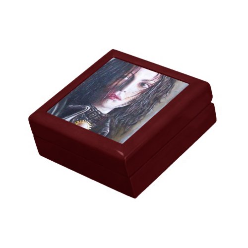 MAGDALEN KEEPSAKE BOX