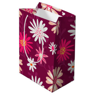 Magenta Daisy Design Medium Gift Bag