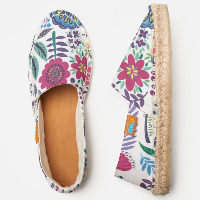 Magenta Folk Art Floral Pattern Espadrilles (Side)