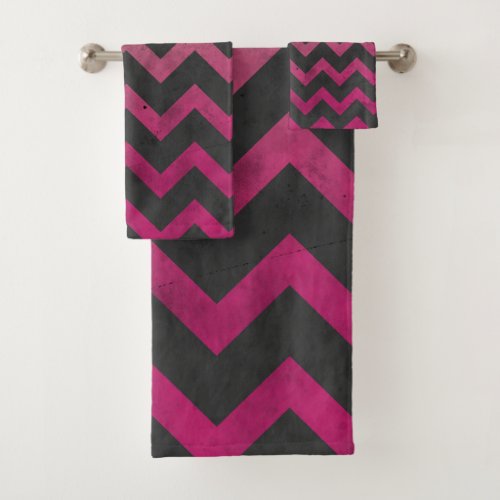 Magenta pink red ombre dark gray chevron pattern bath towel set