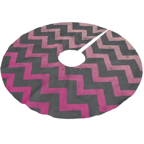 Magenta pink red ombre dark gray chevron pattern brushed polyester tree skirt