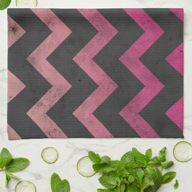 Magenta pink red ombre dark gray chevron pattern kitchen towel (Folded)