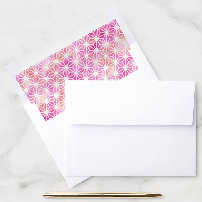 Magenta Red Pink White Geometric Pattern Seamless  Envelope Liner (Desk)