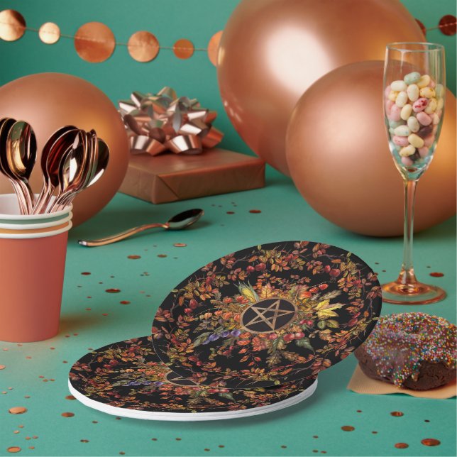 Magic Harvest Paper Plates (Multi)