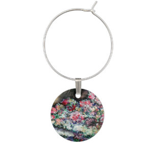 Magic Moment in Misloc Market Wine Glass Charm