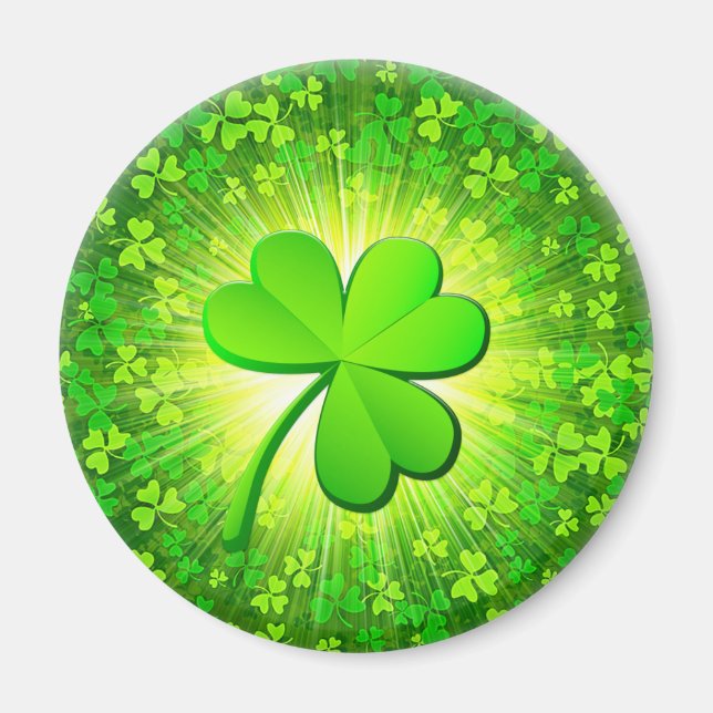 Magic shamrock magnet (Front)
