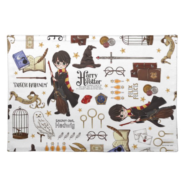 Magical HARRY POTTER™ Watercolor Cloth Placemat (Front)