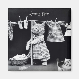 Magnet, Cat Hanging Laundry Magnet