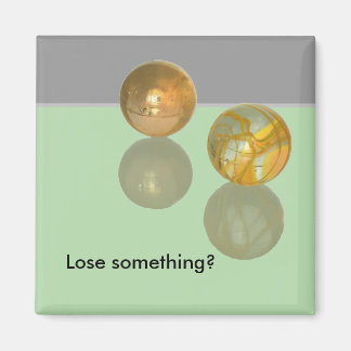 Magnet - Marbles on Table