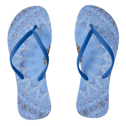 Magnetic blue mandala flip flops