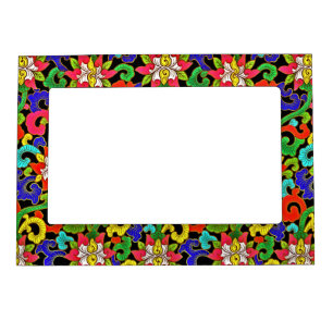 Magnetic Elegance: Chinese Floral Vintage Frame