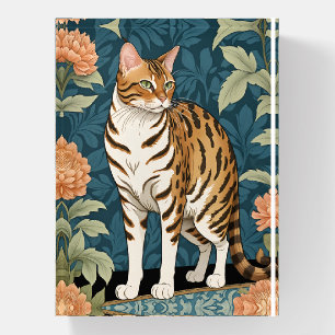 Magnificent Bengal Cat Paperweight