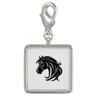 Magnificent Black Horse Head   Charm