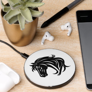 Magnificent Black Horse Head   Wireless Charger