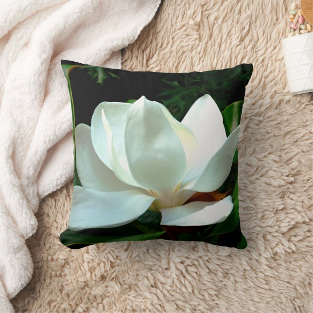 Magnolia Closeup Throw Pillow (Blanket)