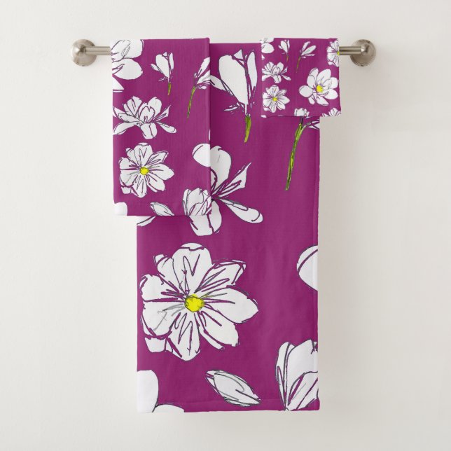 Magnolia Raspberry Bath Towel Set (Insitu)