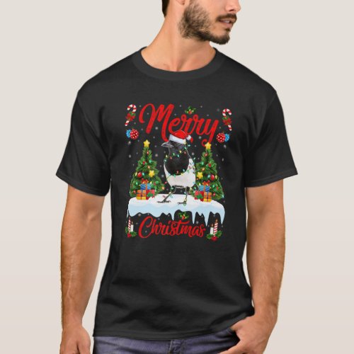 Magpie Bird Lover Xmas Lighting Santa Hat Magpie C T_Shirt