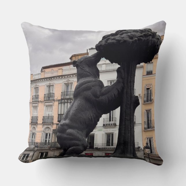 Magroño bear  throw pillow (Front)