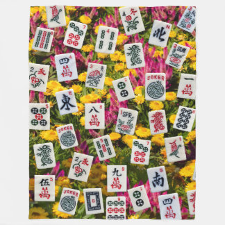 Mahjong symbols on wildflowers background fleece blanket