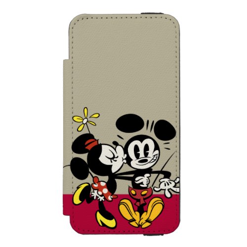 Main Mickey Shorts  Minnie Kissing Mickey iPhone SE55s Wallet Case