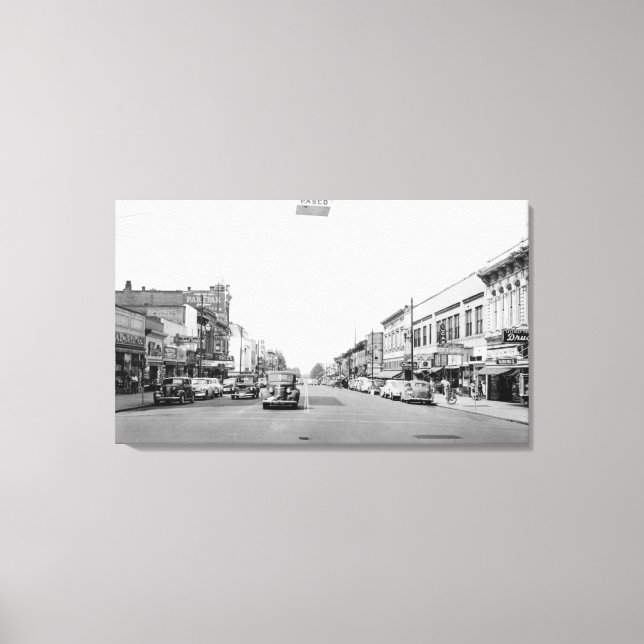 Main Street in Walla Walla, WA Photograph Canvas Print (Front)