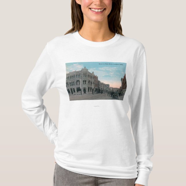 Main Street Scene with Horse Carriages and T-Shirt (Front)
