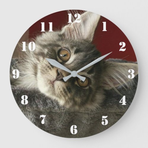 Maine Coon Kitten Clock