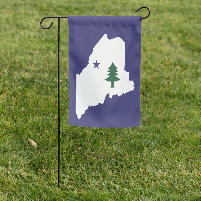 Maine State Garden Flag (In SItu)