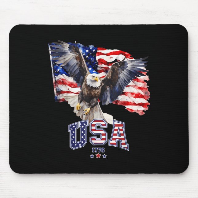 Majestic American Bald Eagle With Usa Flag 4th Of Mouse Pad (Front)