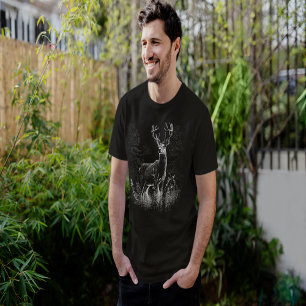 Majestic Deer in the Wilderness – Black&White Art T-Shirt