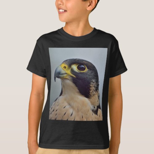 Majestic Peregrine falcon T_Shirt