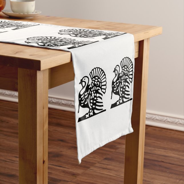 MAJESTIC THANKSGIVING TURKEY    SHORT TABLE RUNNER (In Situ)