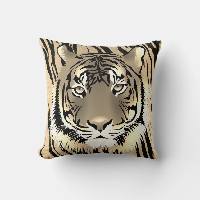 Majestic tiger throw pillow (Front)
