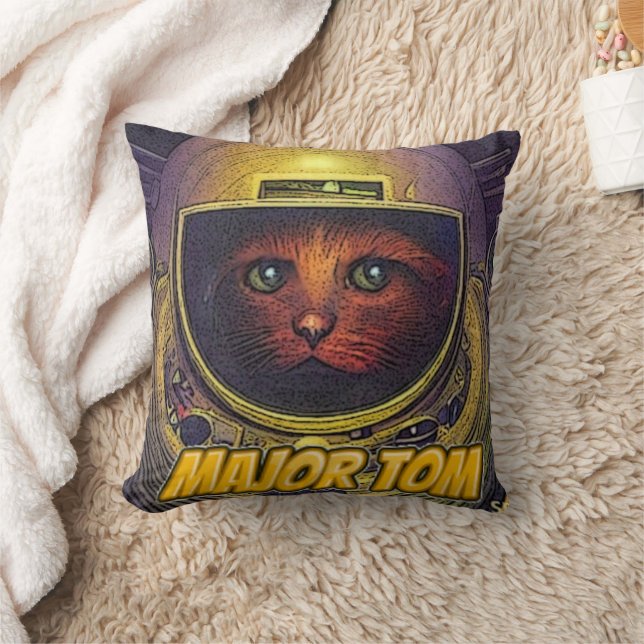 Major (Kitty) Tom: Throw Pillow (Blanket)