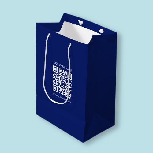 Make a QR code instantly  Modern simple design Medium Gift Bag
