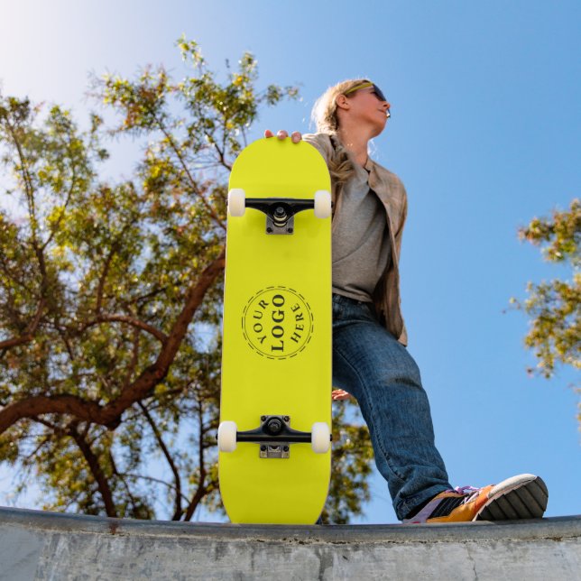 Make Your Brand Skateboard – Personalize It (Outdoor 1)