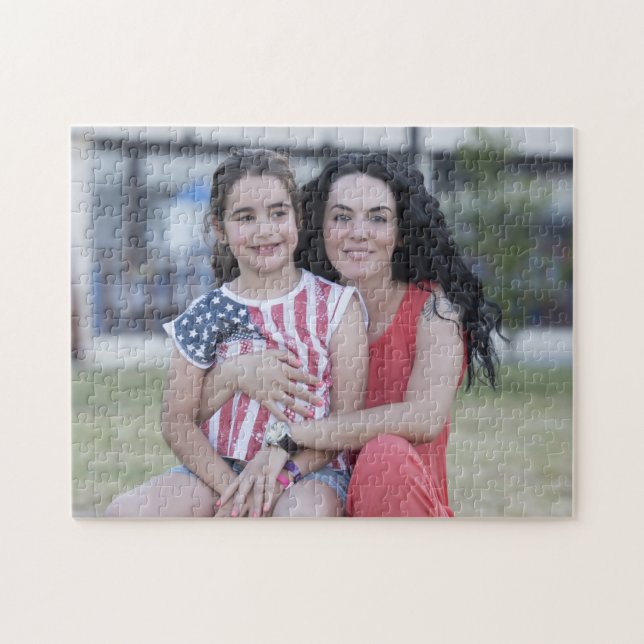 Make your own personalized horizontal family photo jigsaw puzzle (Horizontal)