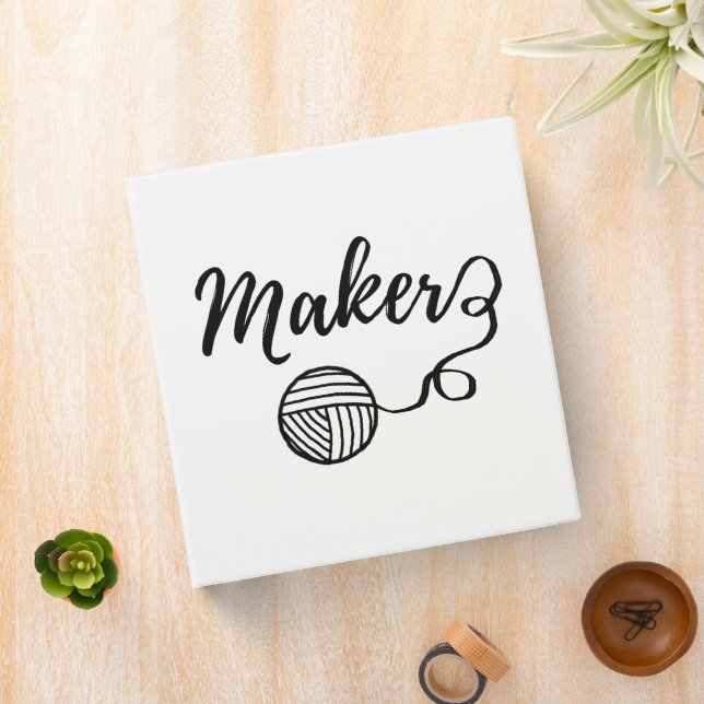 Maker Crafts & Yarn Typography Pattern Organizing 3 Ring Binder (In Situ)