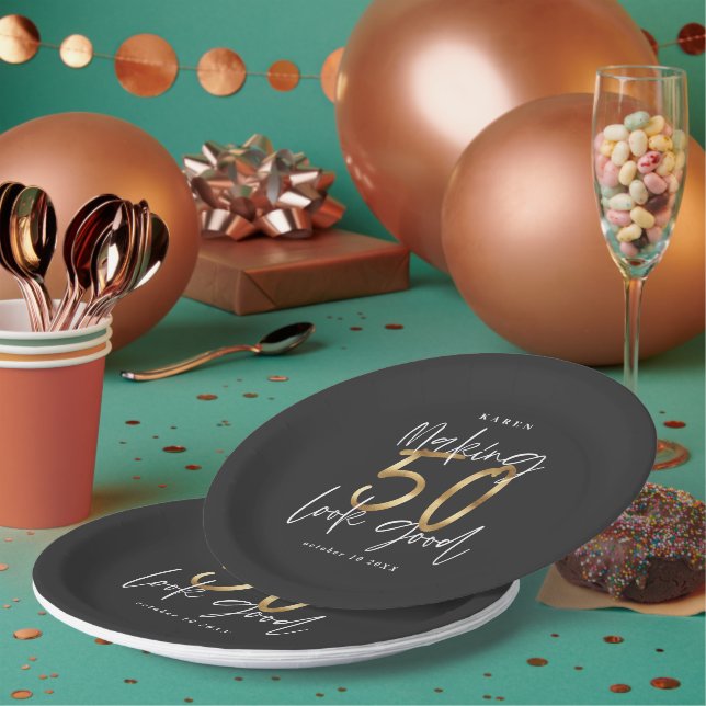Making 50 look good gold Birthday party Paper Plates (Multi)