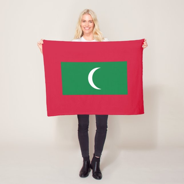 Maldives Flag Fleece Blanket (In Situ)