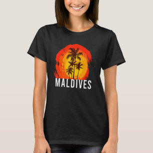 Maldives I Palms I Maldives Diver Vacationer Touri T-Shirt