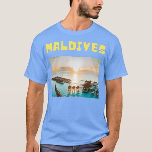 Maldives water bungalows sun shine T_Shirt
