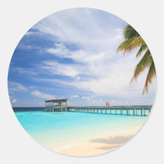 Maldivian escape classic round sticker