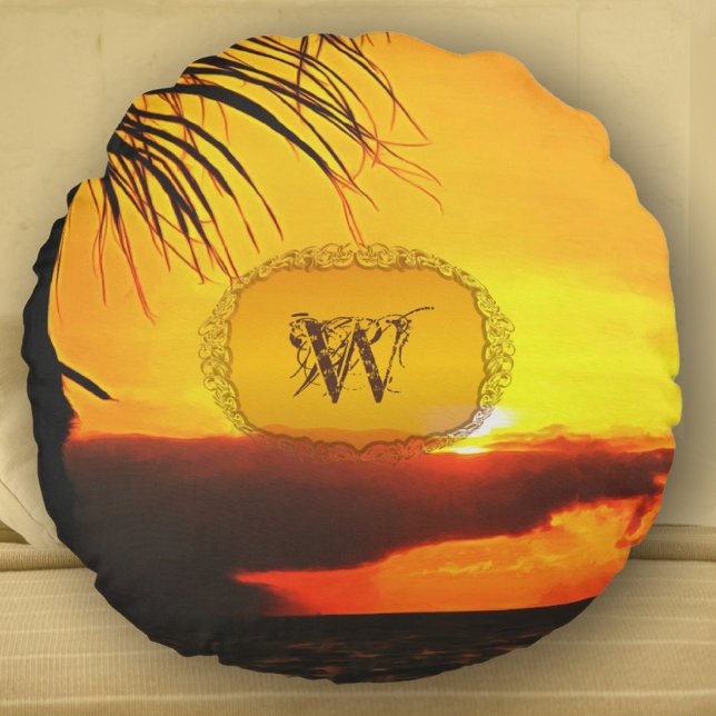Malecon Sunset 2441 Round Pillow (Creator Uploaded)