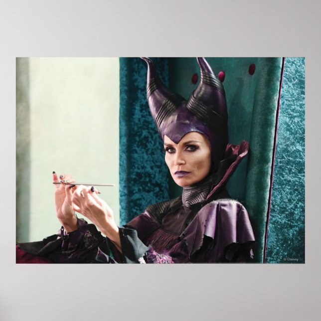 Maleficent Photo 1 3 Poster (Front)