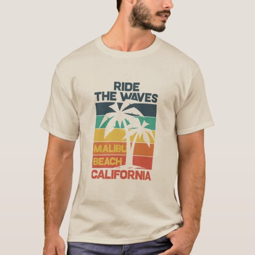 Malibu Beach Vintage Surf Design T_Shirt