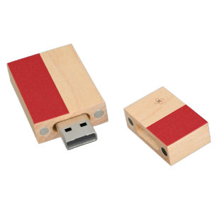 Malta flag wood flash drive