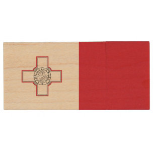 Malta Flag Wood Flash Drive